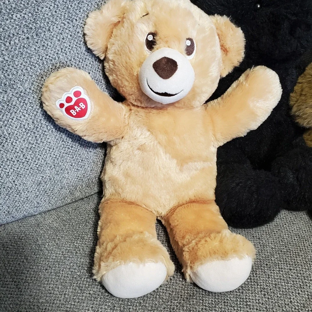 Build-A-Bear Workshop Lot Of 4 Bears, Vintage Bearemy, Birthday Bear, Etc‎ Mixed - Picture 2 of 6